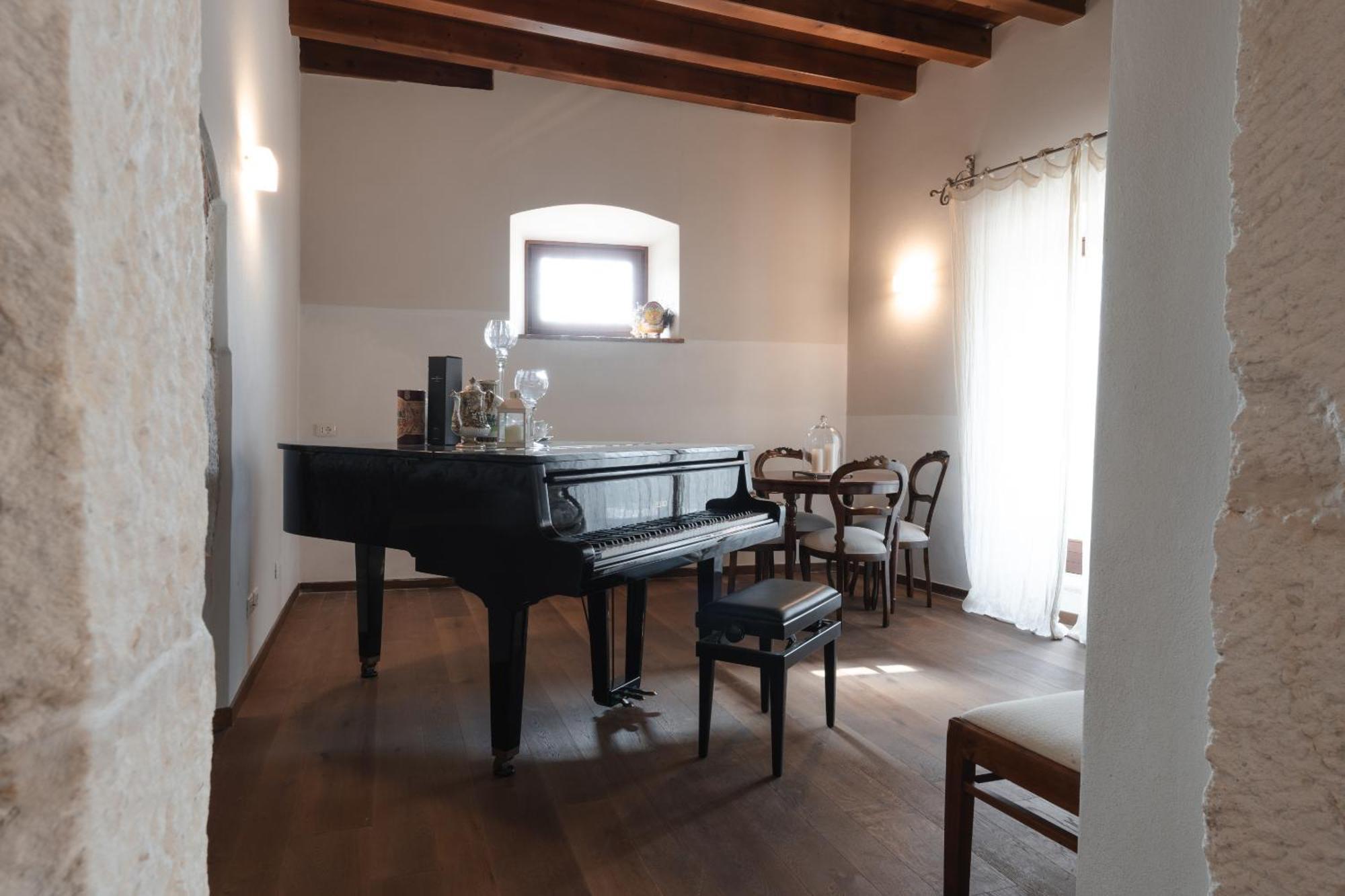 Guest house Corte Castello 2*