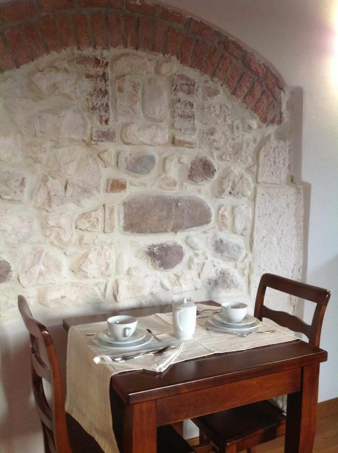 Bed & Breakfast Corte Castello 2*